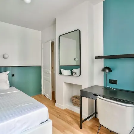 Bel Au Coeur Des Batignolles * Parigi